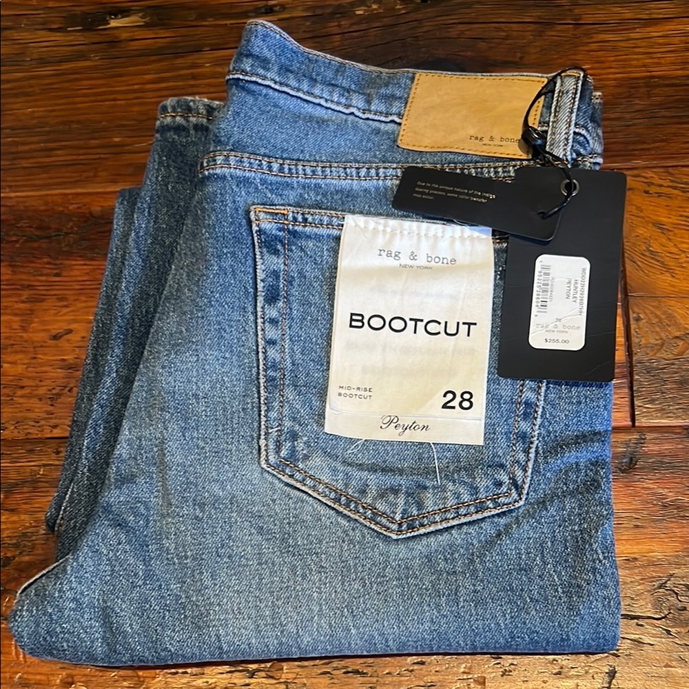 Rag & Bone women’s Peyton  mid rise Bootcut Jeans
